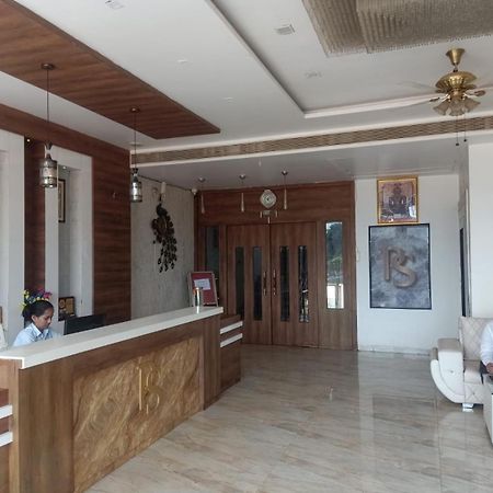 Ps Residency Hotel Shivpuri  Bagian luar foto