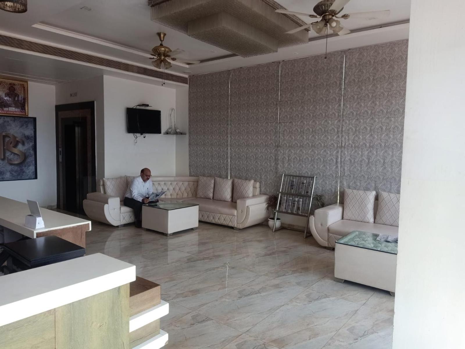 Ps Residency Hotel Shivpuri  Bagian luar foto