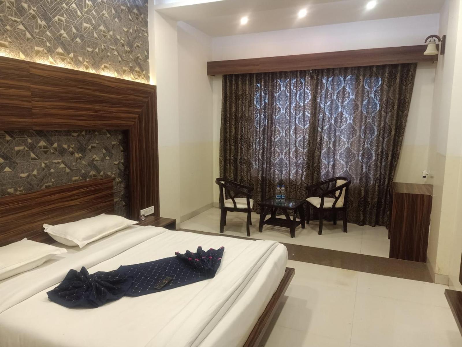 Ps Residency Hotel Shivpuri  Bagian luar foto
